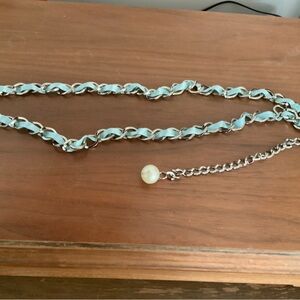 LINKED CHAIN SILVER AND BABY BLUE BELT
